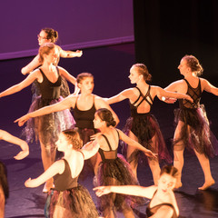 2019-06-10 Footloose Showcase - Infinity - 0944_Carrysize_CR.jpg